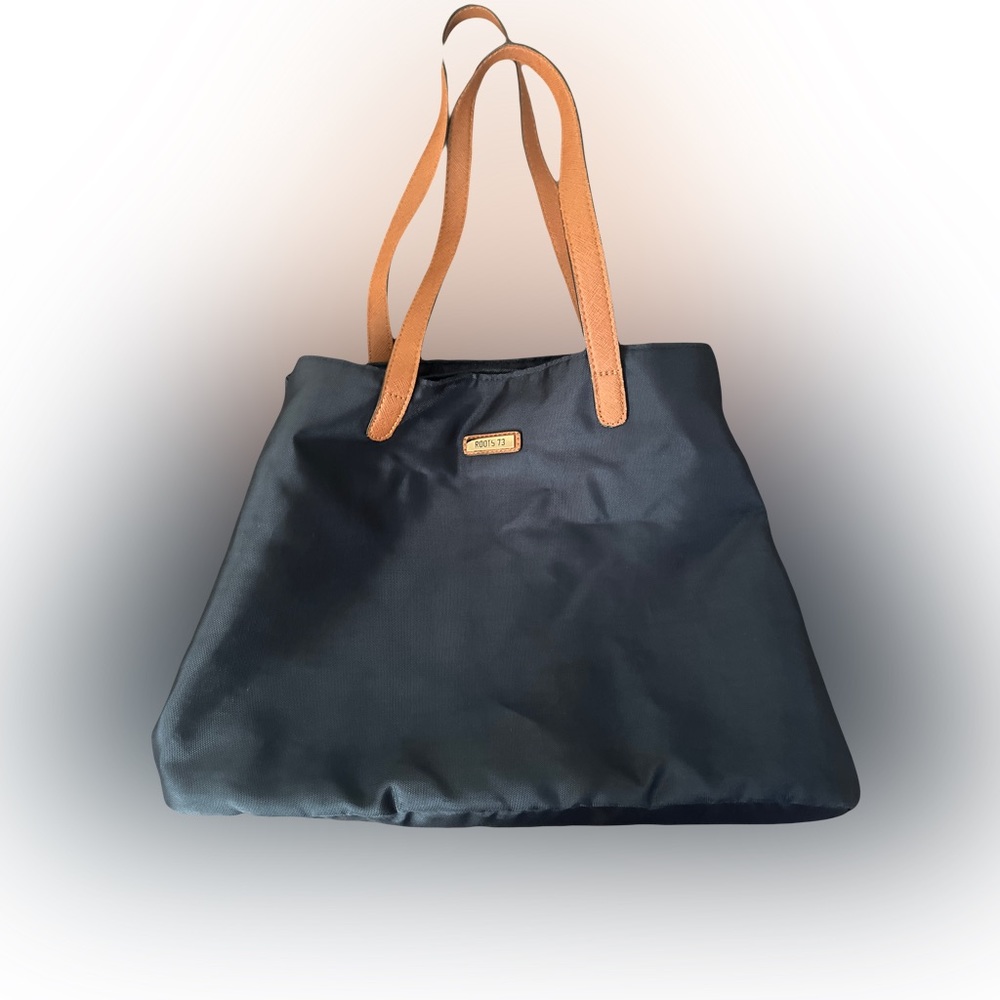 Navy Roots Hand Bag - Picture 1 of 1